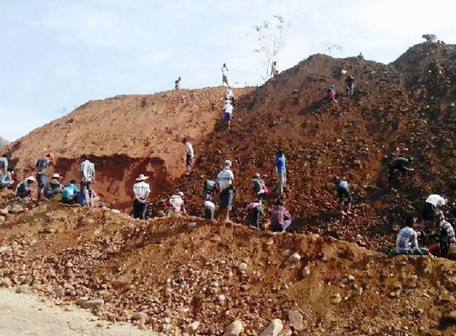 缅北地区多山地,矿产资源丰富,这批移民就地取材,开始在当地开采银矿